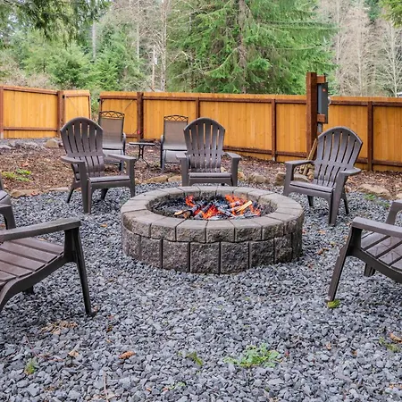 Mt. Rainier Cabin W/Hot Tub Ashford Esterno foto
